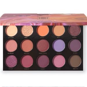 HIPDOT Zion eyeshadow palette